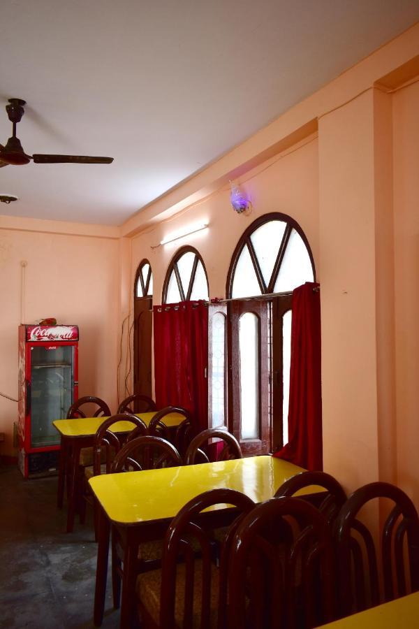 Sandhya Guest House Varanasi Near Ganga River Exterior foto